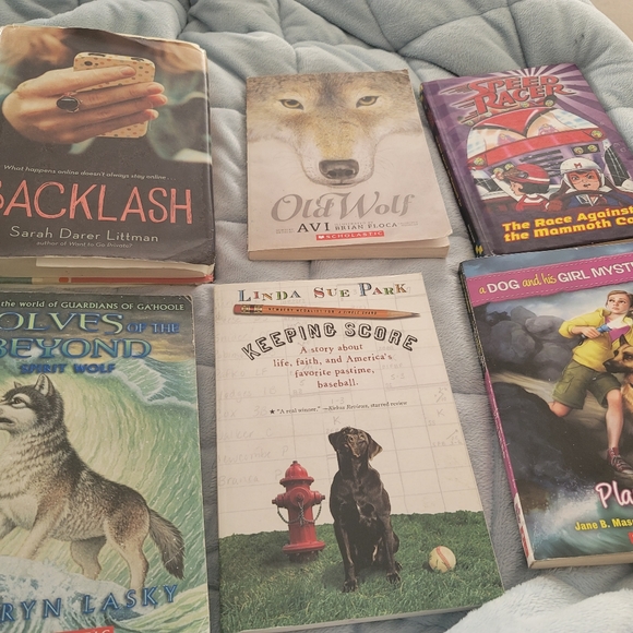 Children's Books - Picture 2 of 5